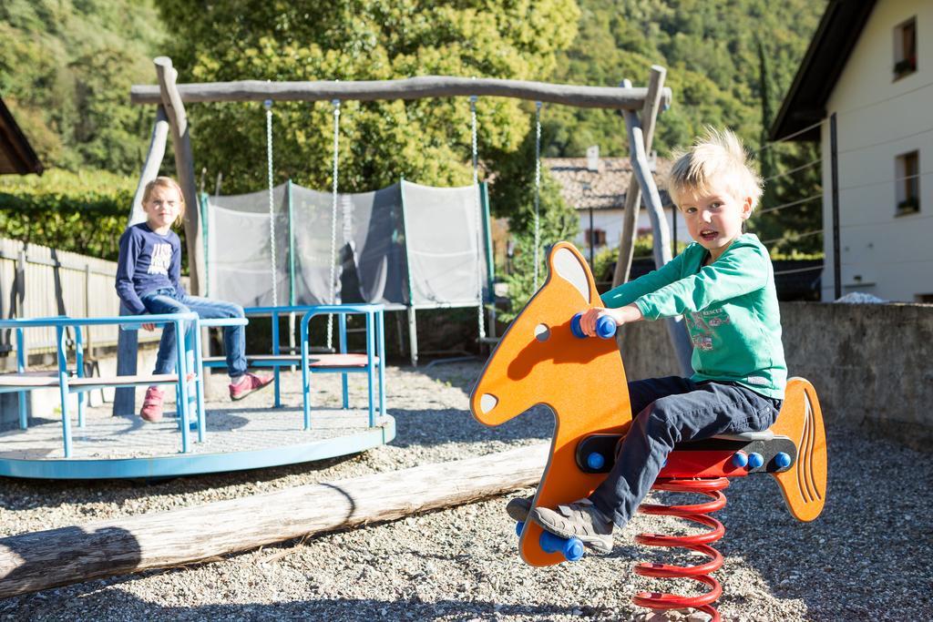Ferienwohnungen Hochbrunner Terlano Kültér fotó